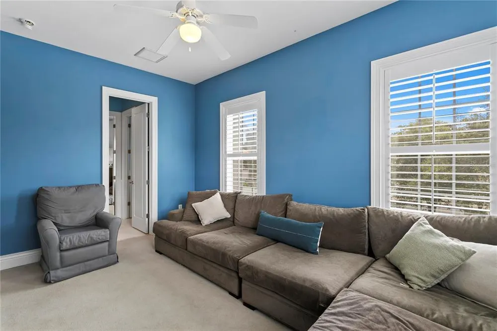 4001 W Vasconia St, Tampa, FL 33629