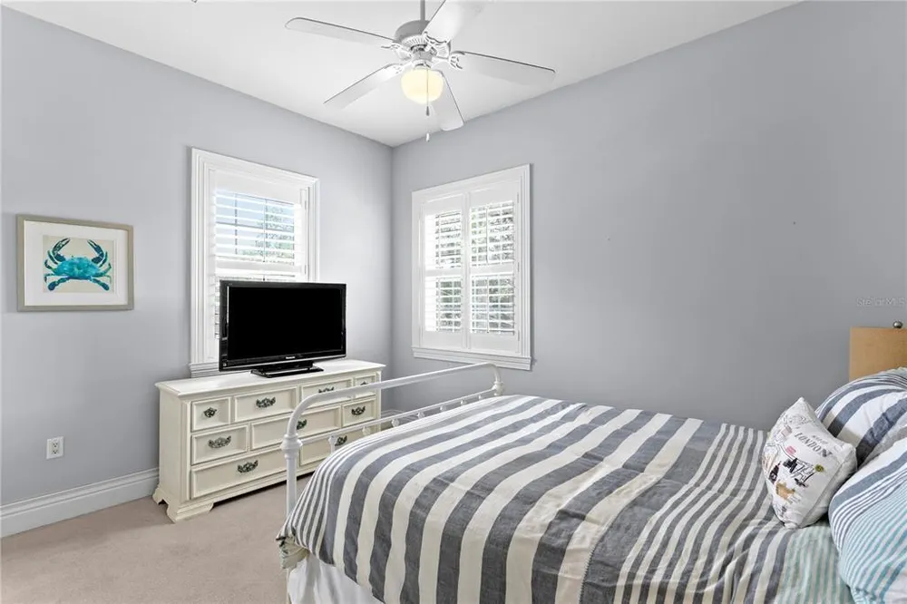 4001 W Vasconia St, Tampa, FL 33629