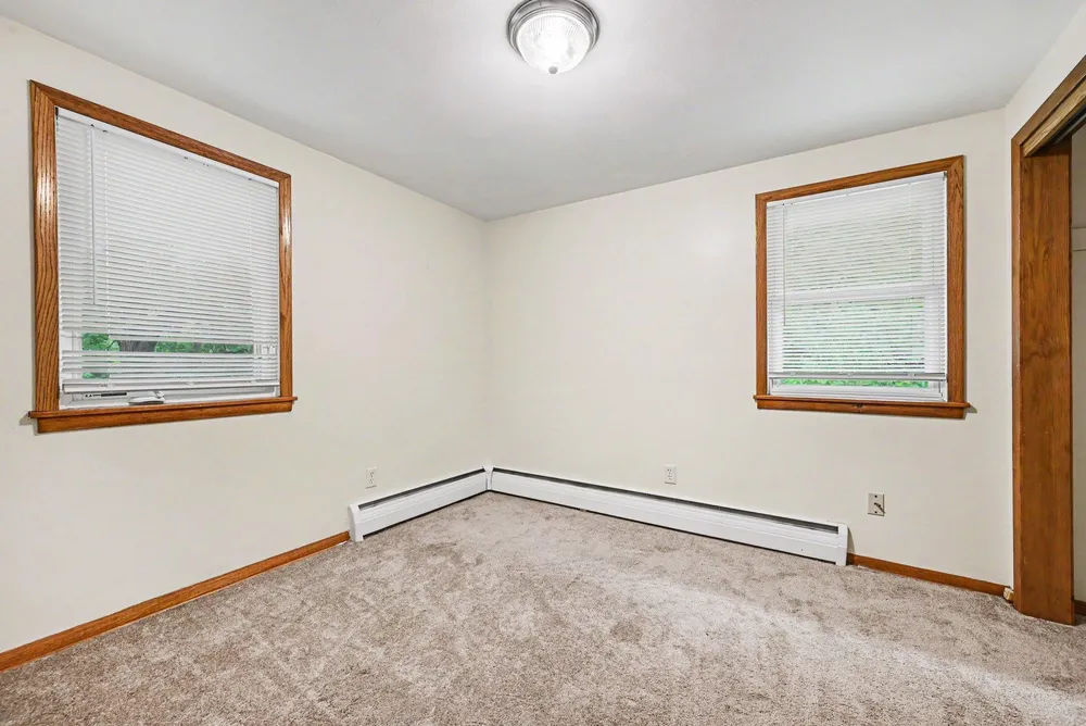 1680 Burns Ave, Saint Paul, MN 55106