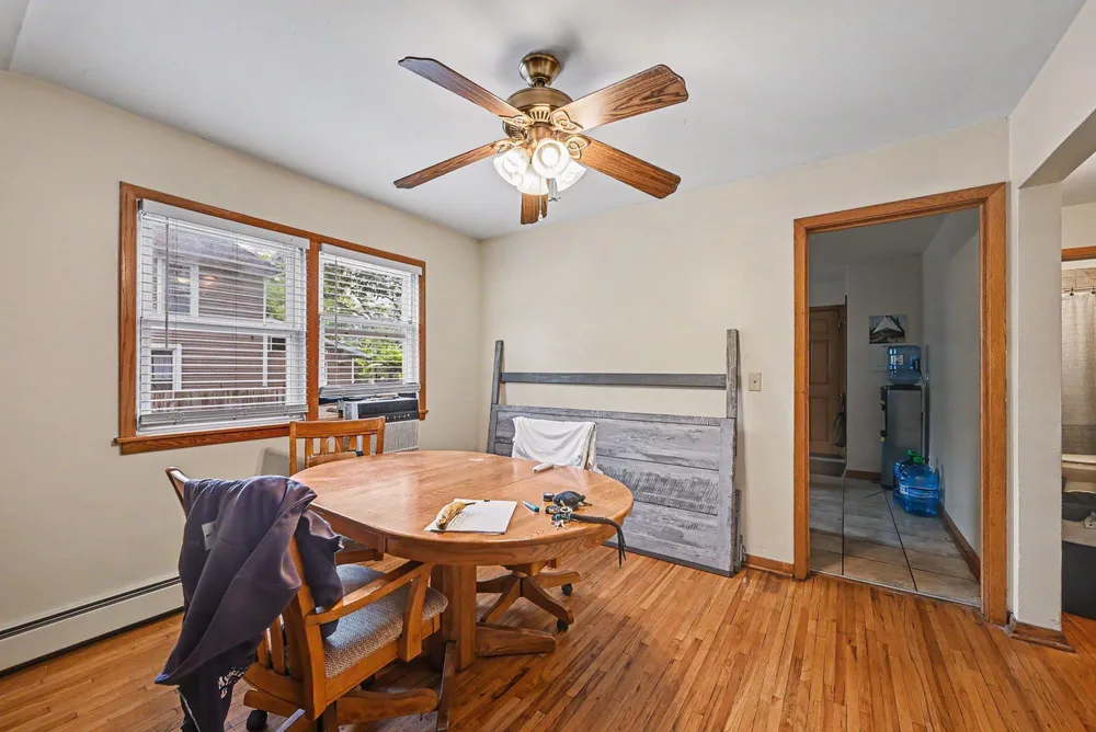 1680 Burns Ave, Saint Paul, MN 55106