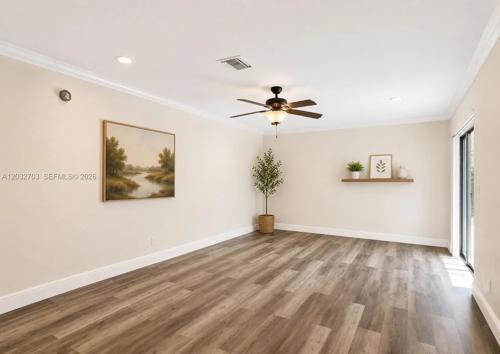 2560 NW 99th Ave, Coral Springs, FL 33065