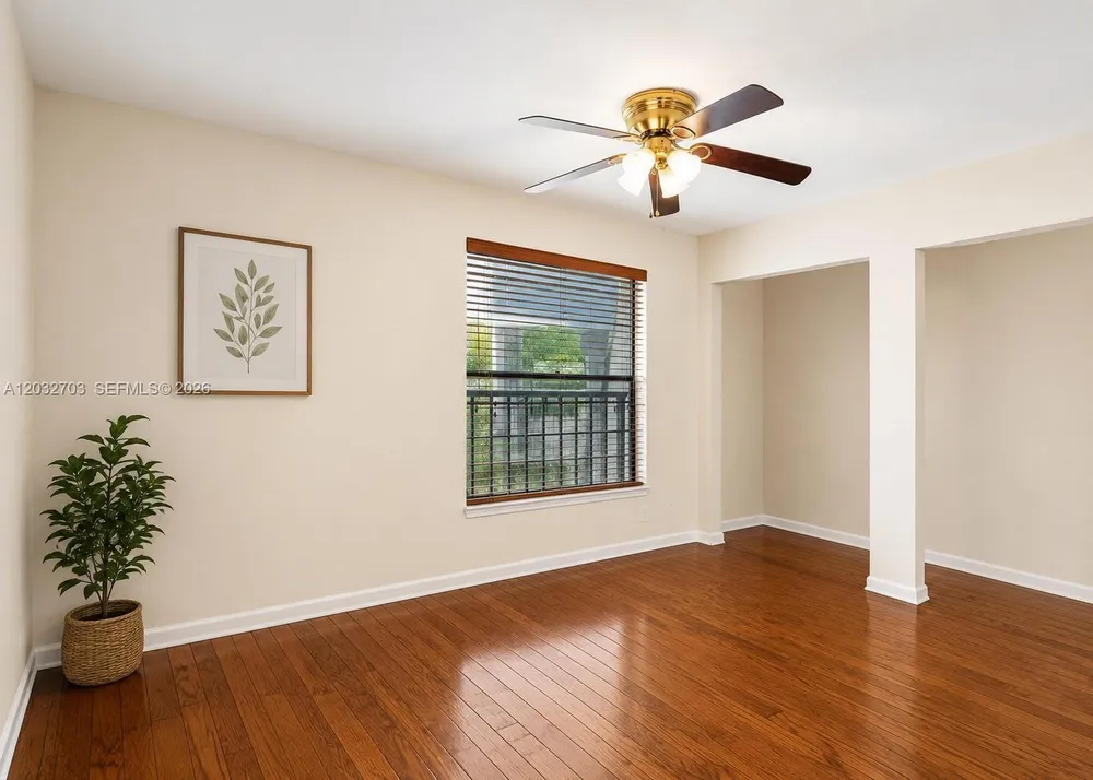 2560 NW 99th Ave, Coral Springs, FL 33065