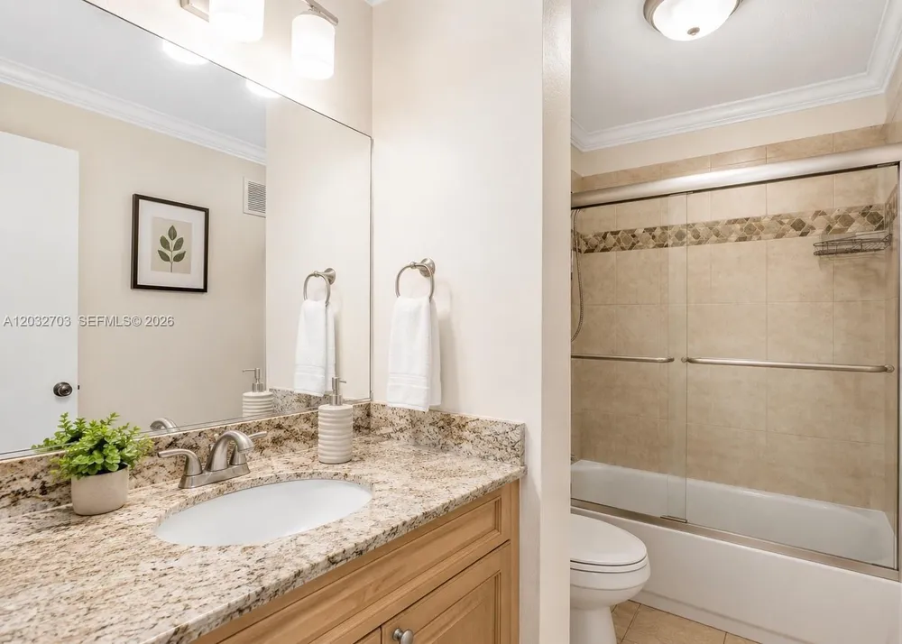 2560 NW 99th Ave, Coral Springs, FL 33065