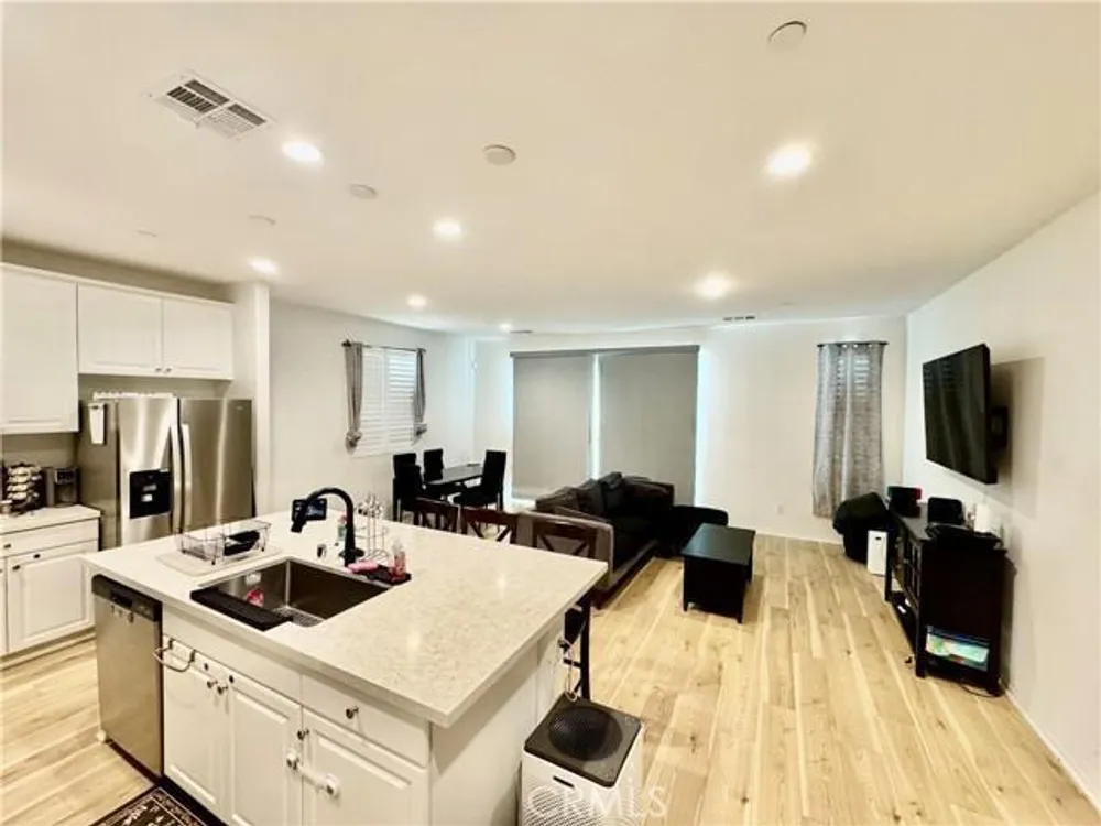 2769 Forestrun St, Hemet, CA 92543