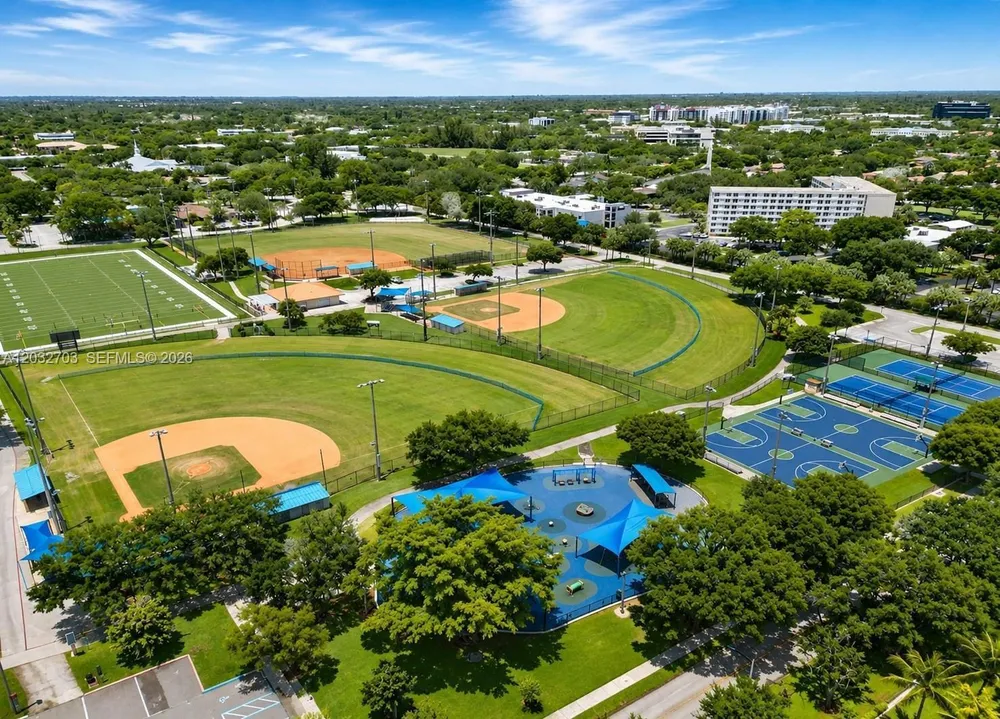 2560 NW 99th Ave, Coral Springs, FL 33065