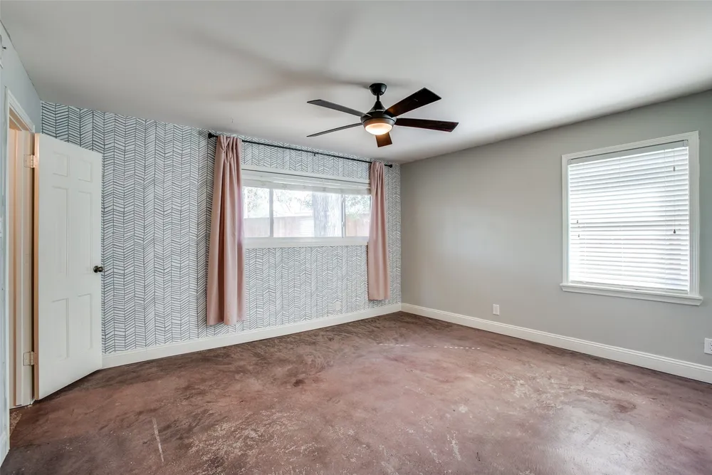 8503 Manhattan Dr, Houston, TX 77096