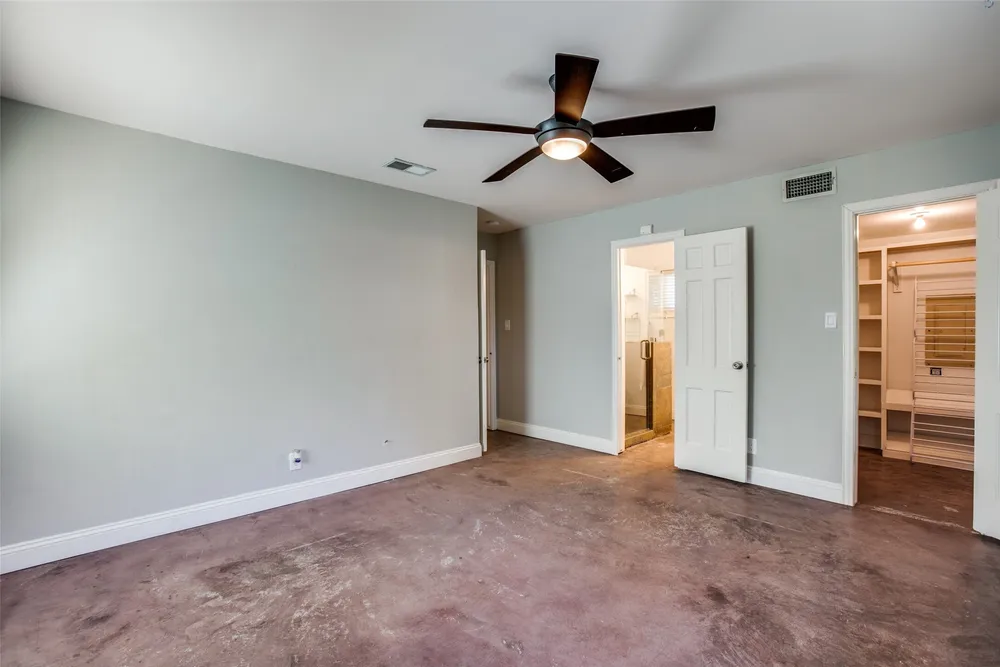 8503 Manhattan Dr, Houston, TX 77096