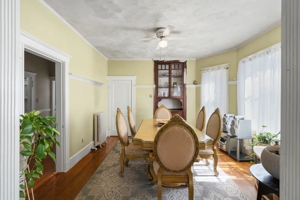 968 River St, Boston, MA 02136