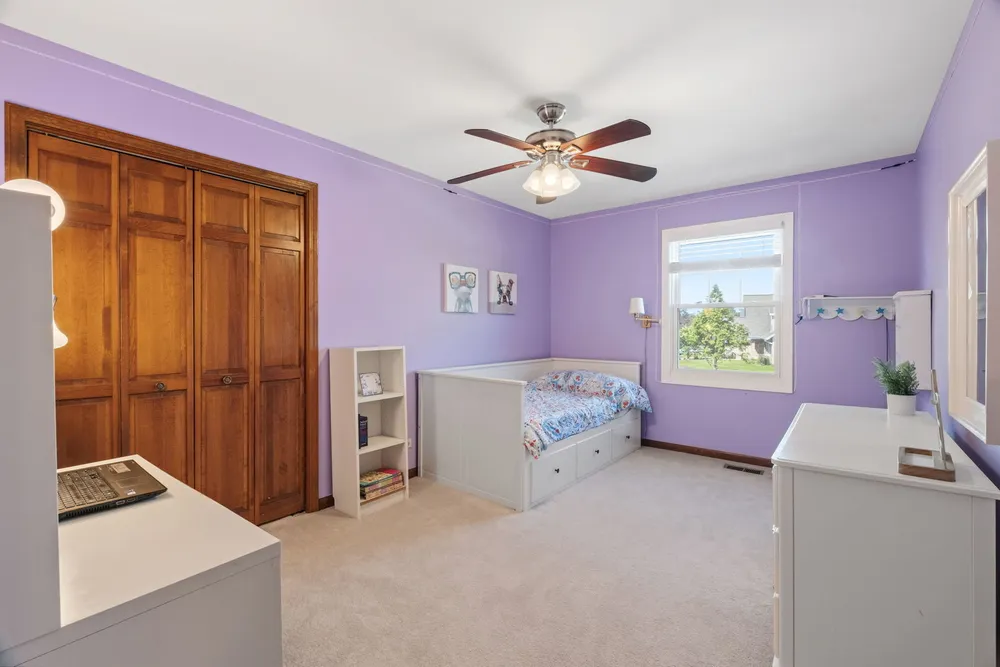 2506 Highland Dr, Palatine, IL 60067