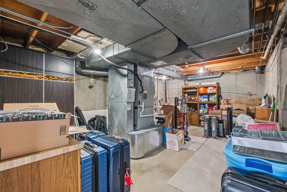 2506 Highland Dr, Palatine, IL 60067