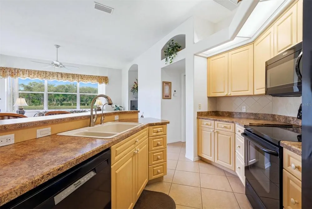 3175 Village Ln, Port Charlotte, FL 33953