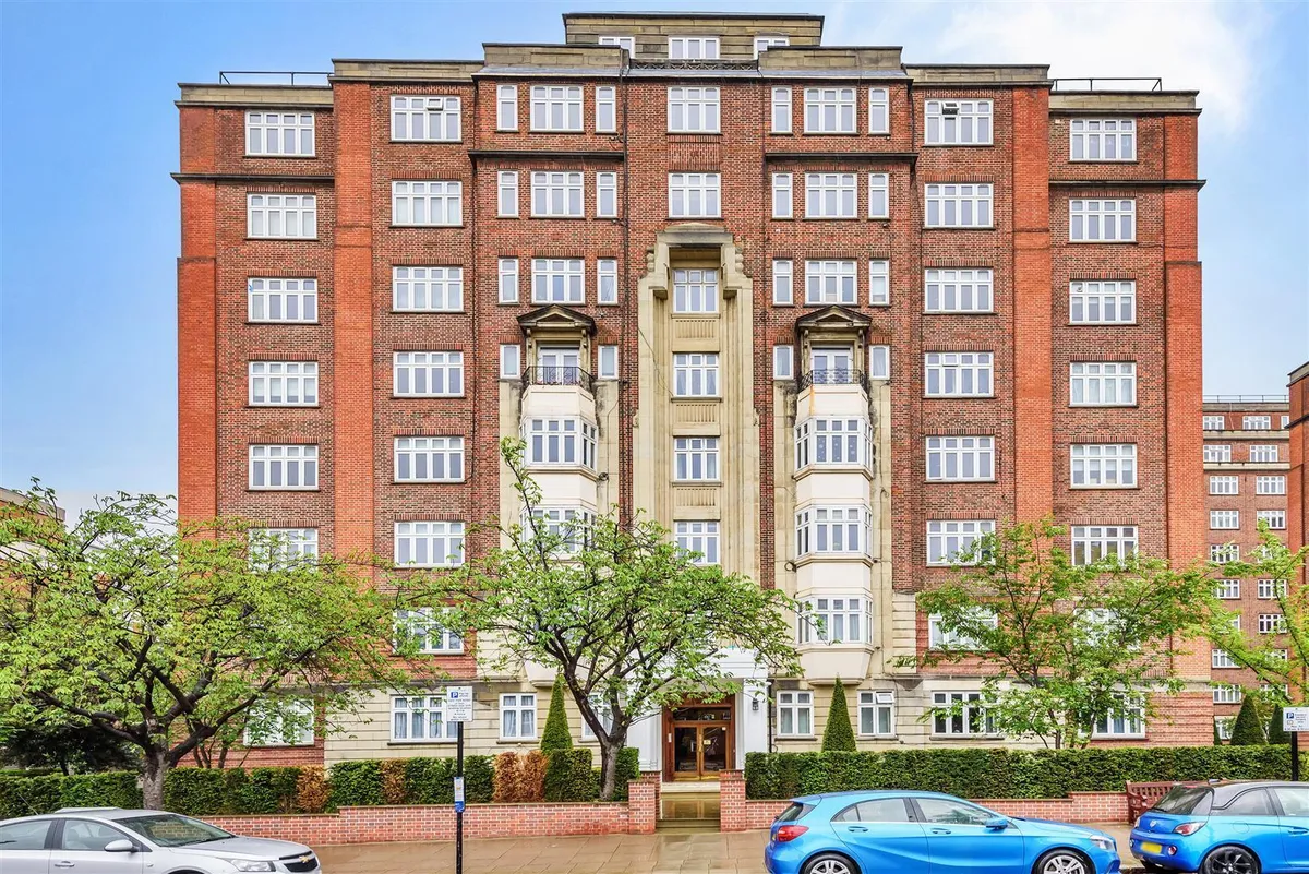 Grove Hall Court, London, NW8