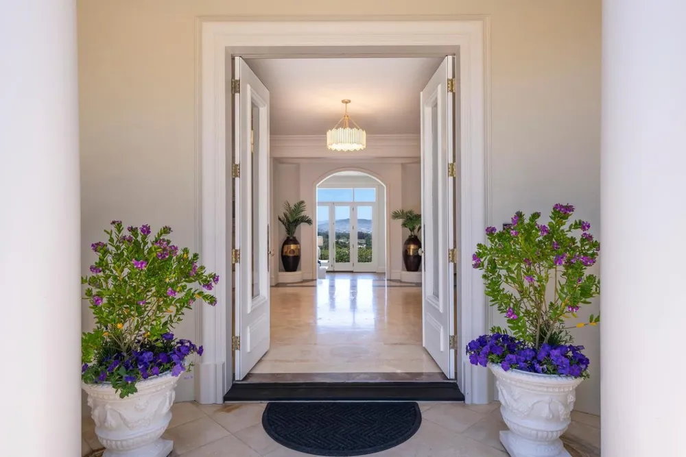 225 Tobin Clark Dr, Hillsborough, CA 94010