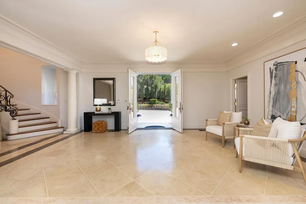 225 Tobin Clark Dr, Hillsborough, CA 94010