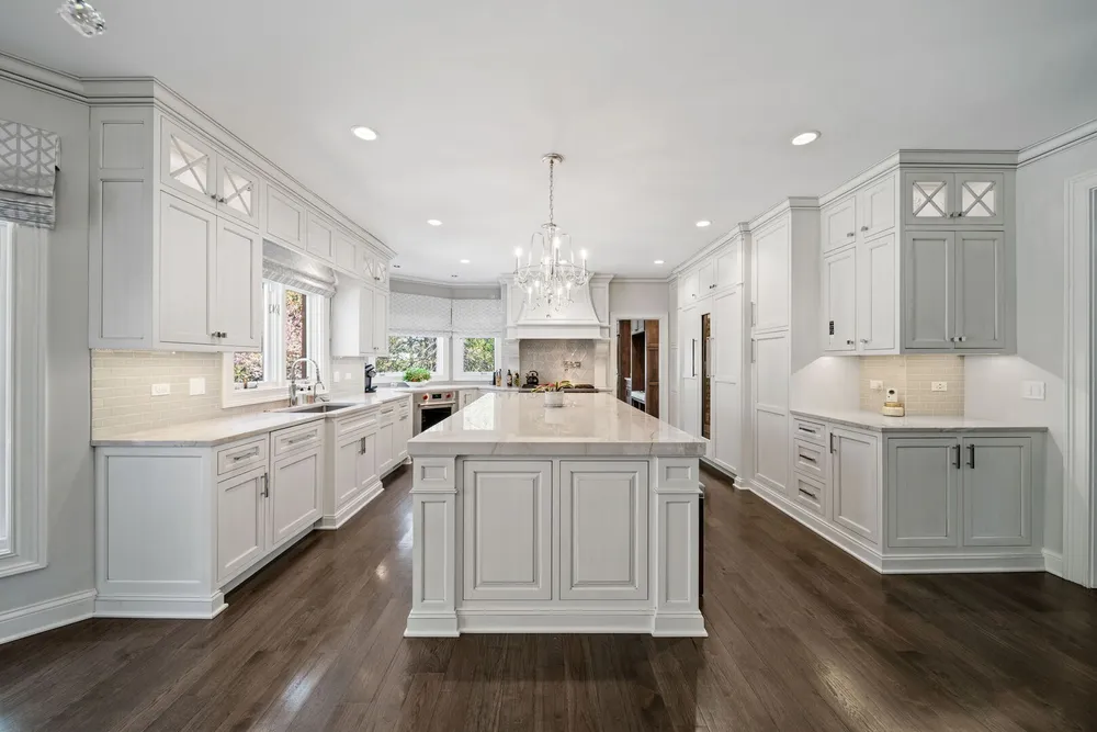 599 Chateaux Bourne Dr, Barrington, IL 60010