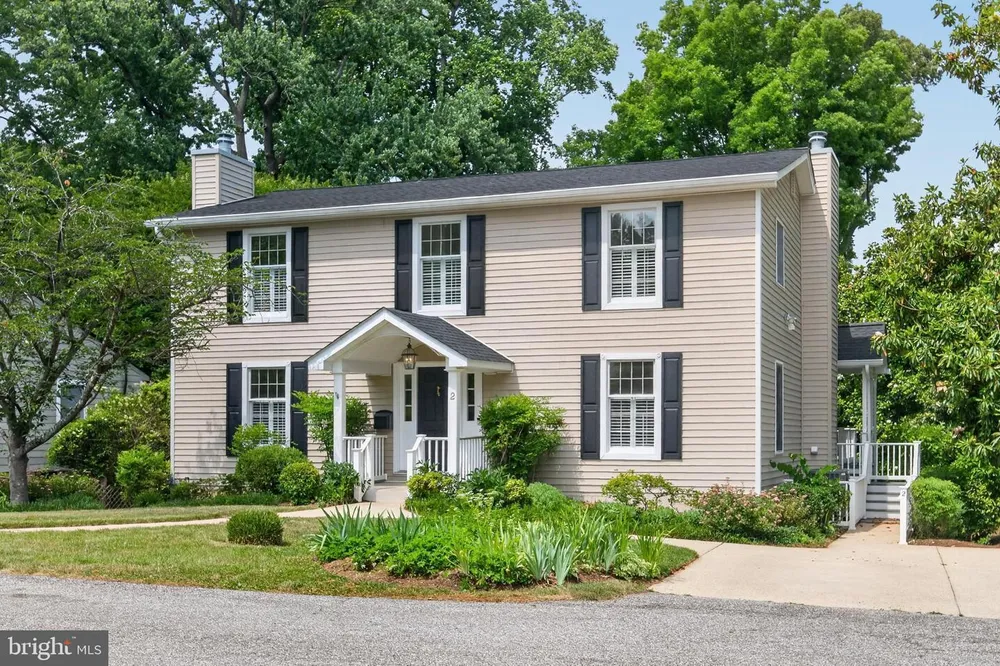 2 Tolson St, Annapolis, MD 21401