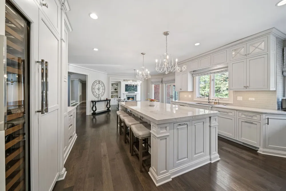 599 Chateaux Bourne Dr, Barrington, IL 60010