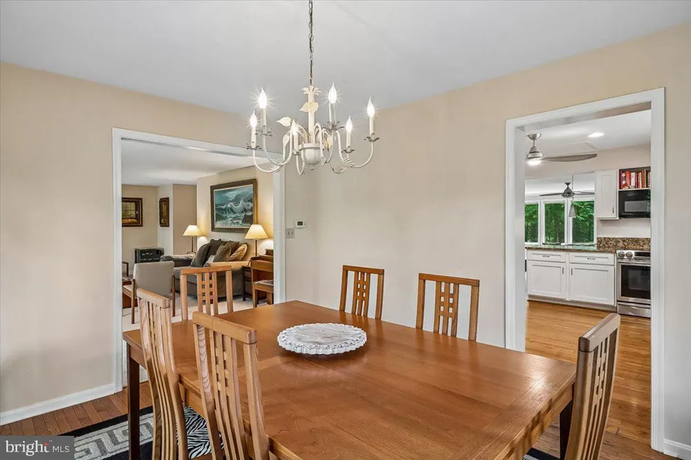 120 Kingswood Rd, Annapolis, MD 21401