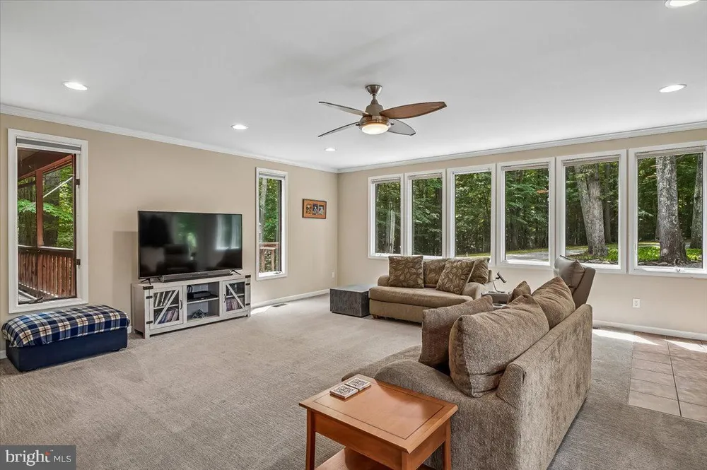 120 Kingswood Rd, Annapolis, MD 21401