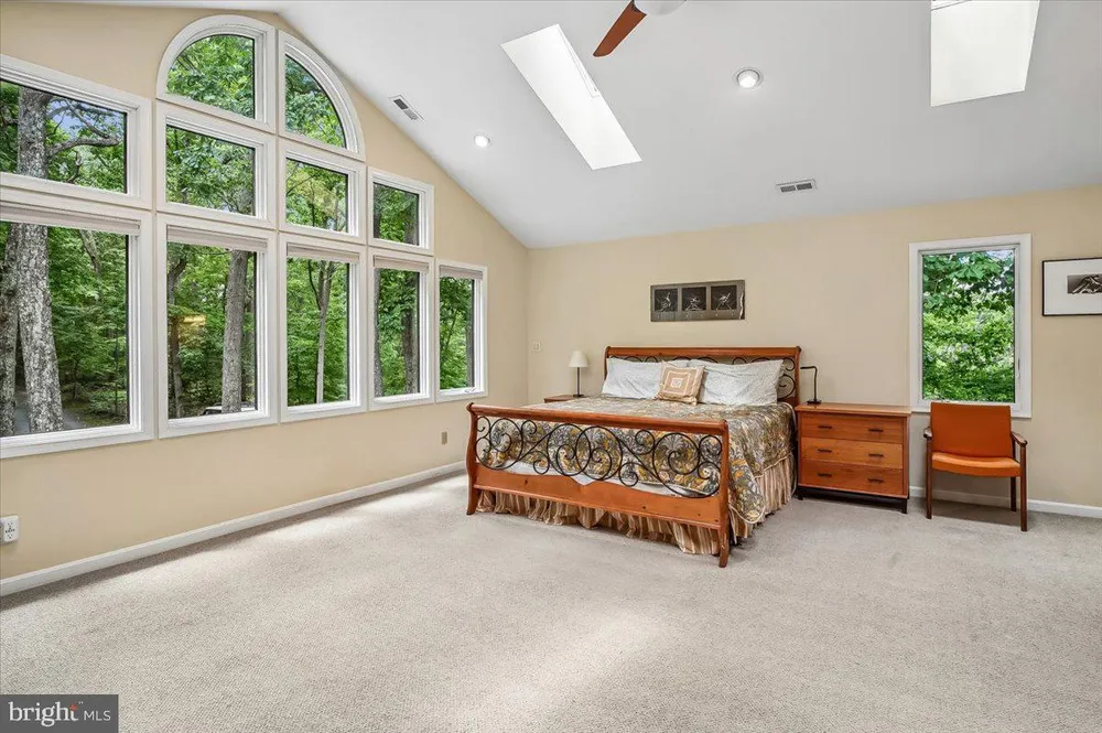120 Kingswood Rd, Annapolis, MD 21401