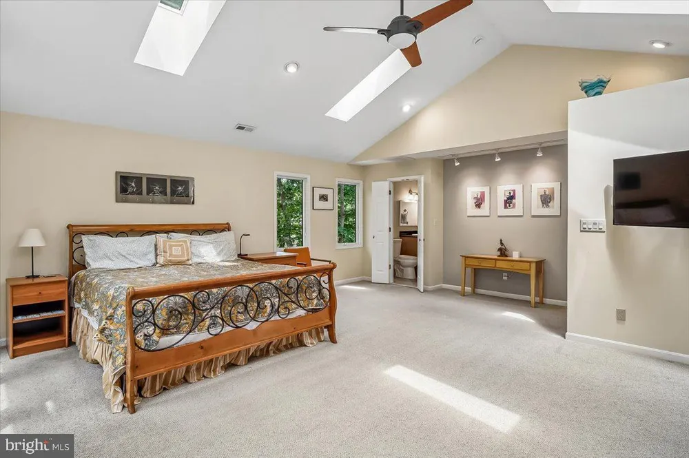 120 Kingswood Rd, Annapolis, MD 21401