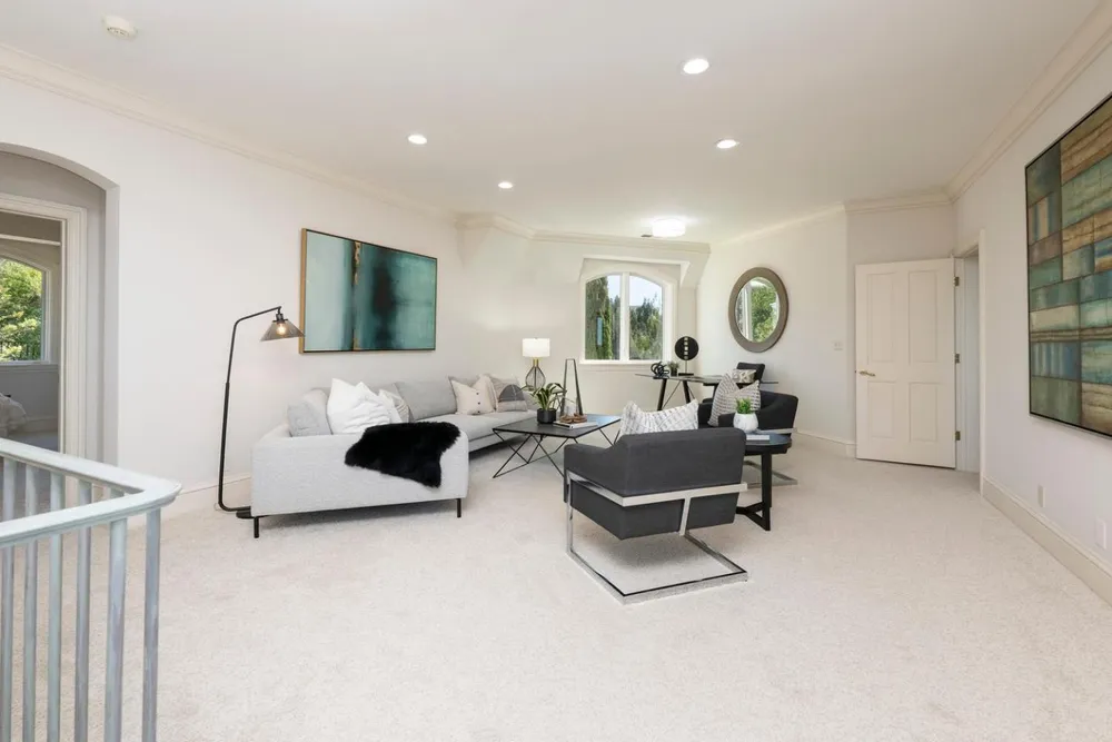 225 Tobin Clark Dr, Hillsborough, CA 94010