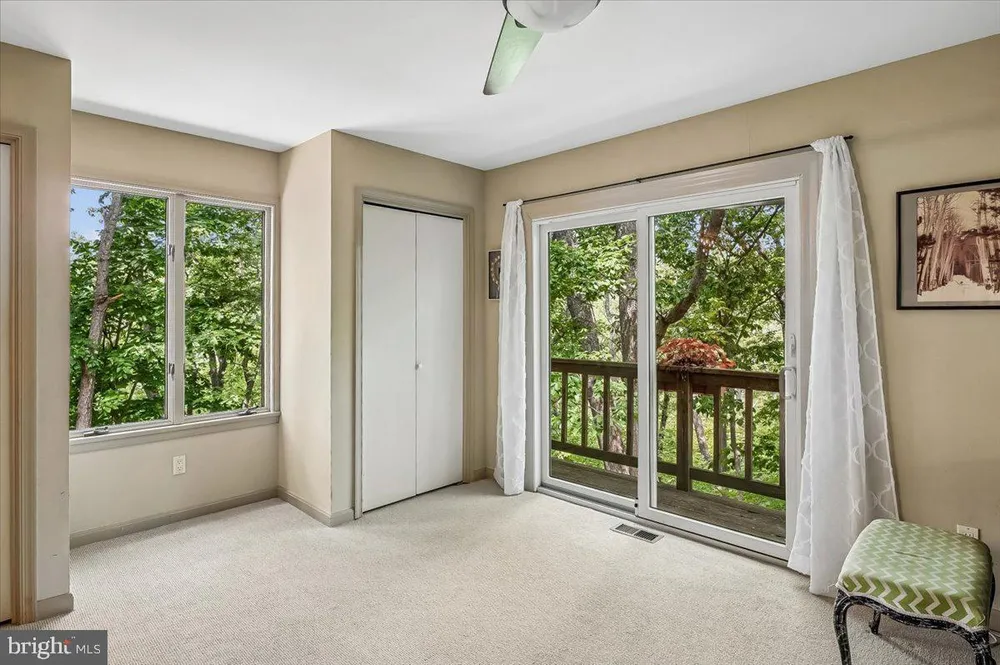 120 Kingswood Rd, Annapolis, MD 21401