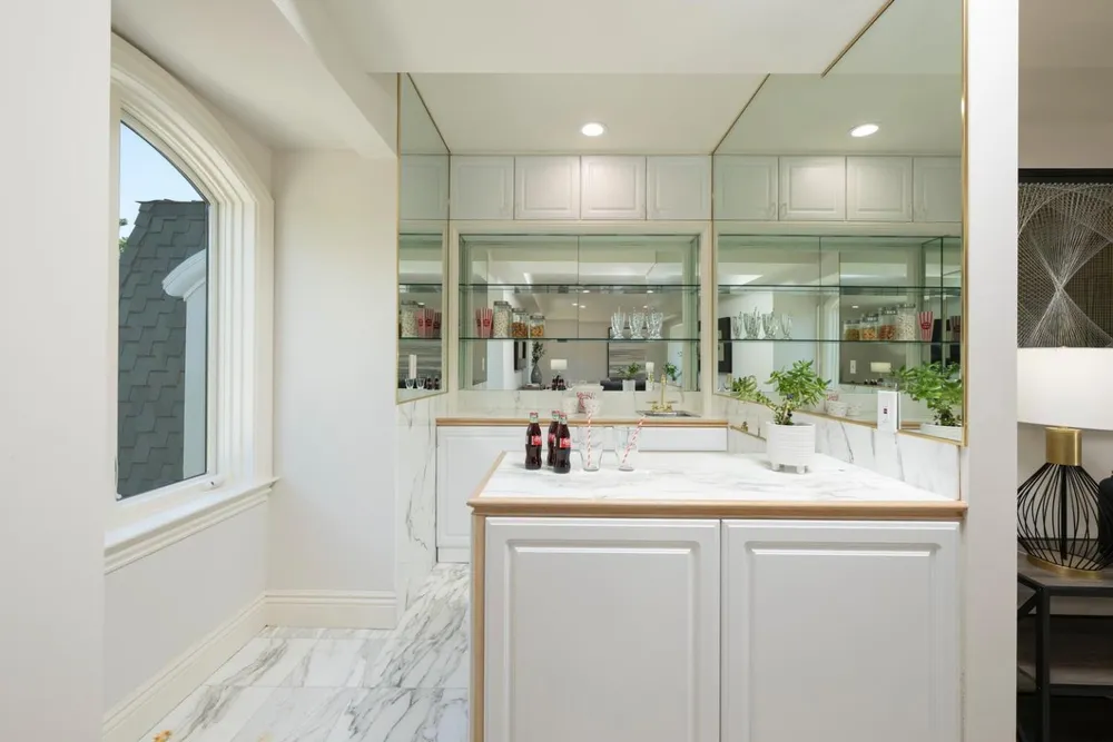 225 Tobin Clark Dr, Hillsborough, CA 94010