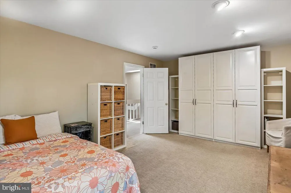 120 Kingswood Rd, Annapolis, MD 21401