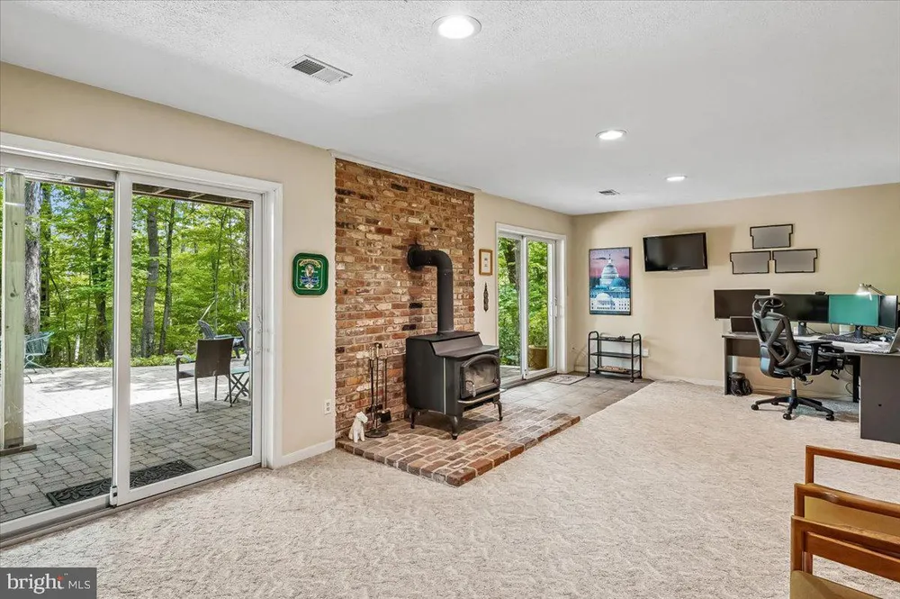 120 Kingswood Rd, Annapolis, MD 21401