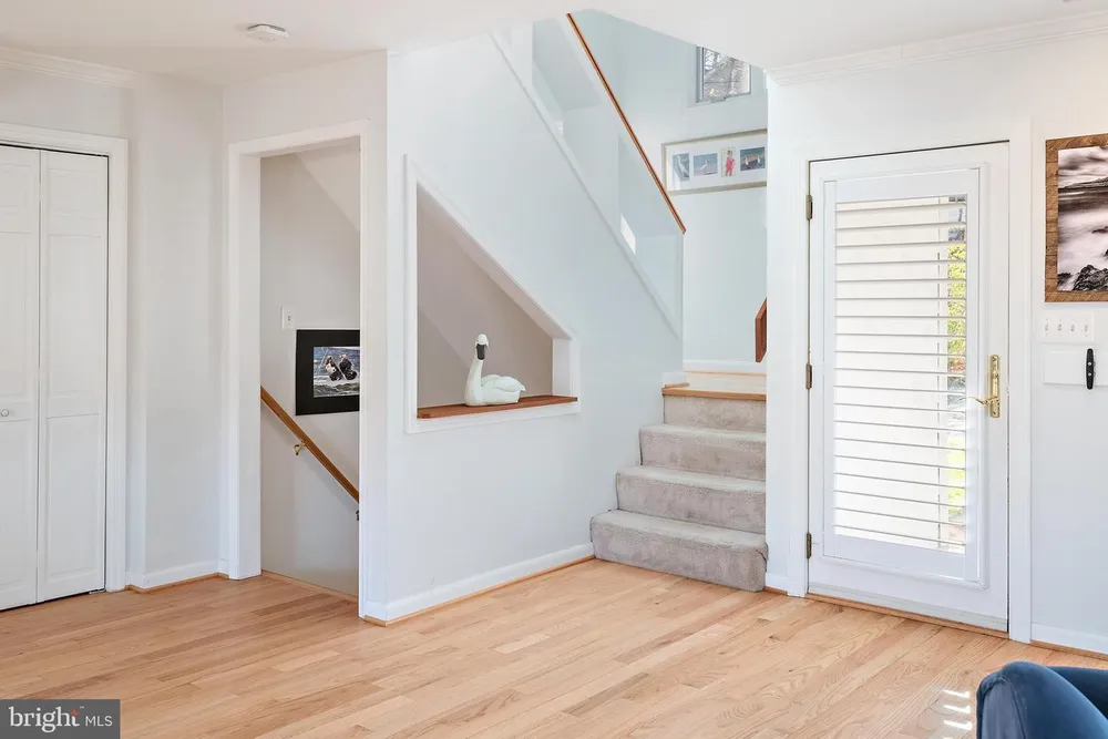 1812 Shore Dr, Annapolis, MD 21401