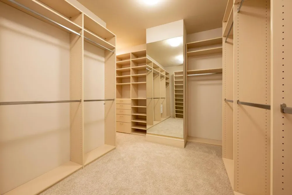 225 Tobin Clark Dr, Hillsborough, CA 94010