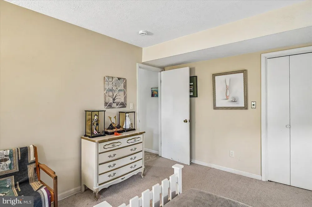 120 Kingswood Rd, Annapolis, MD 21401