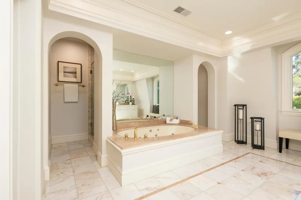 225 Tobin Clark Dr, Hillsborough, CA 94010