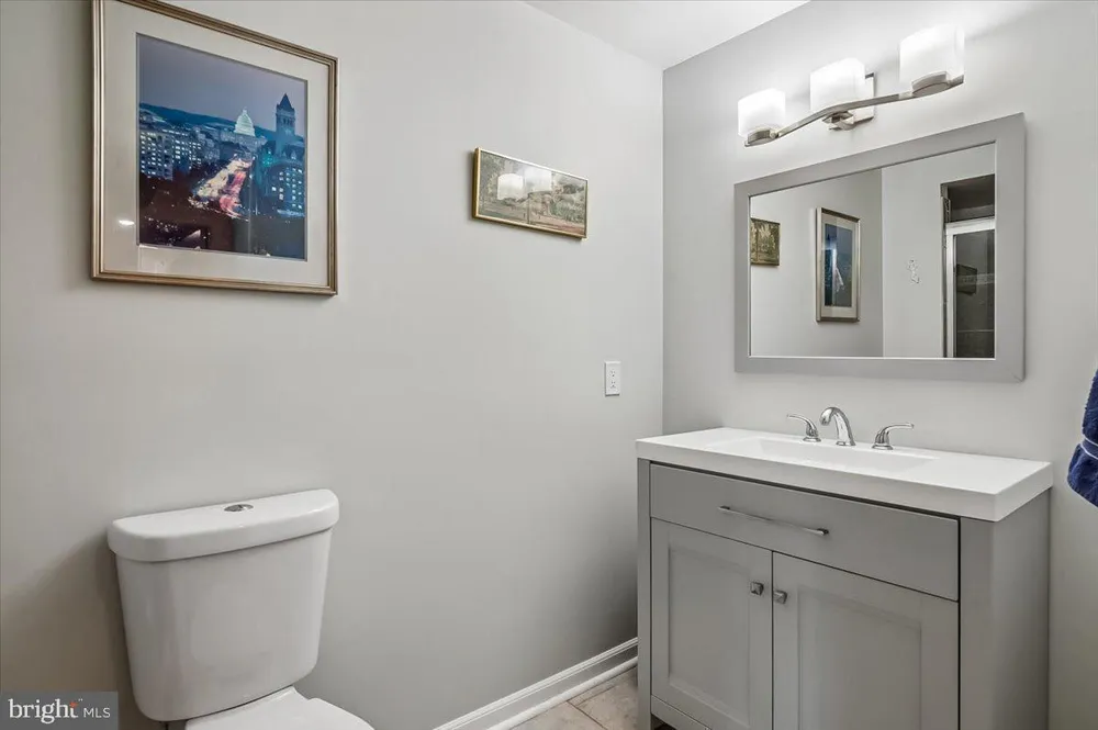 120 Kingswood Rd, Annapolis, MD 21401