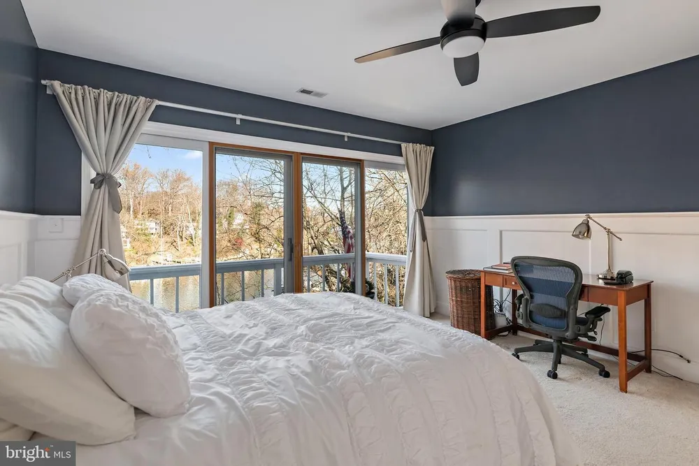 1812 Shore Dr, Annapolis, MD 21401
