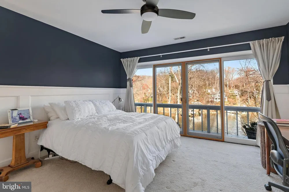 1812 Shore Dr, Annapolis, MD 21401