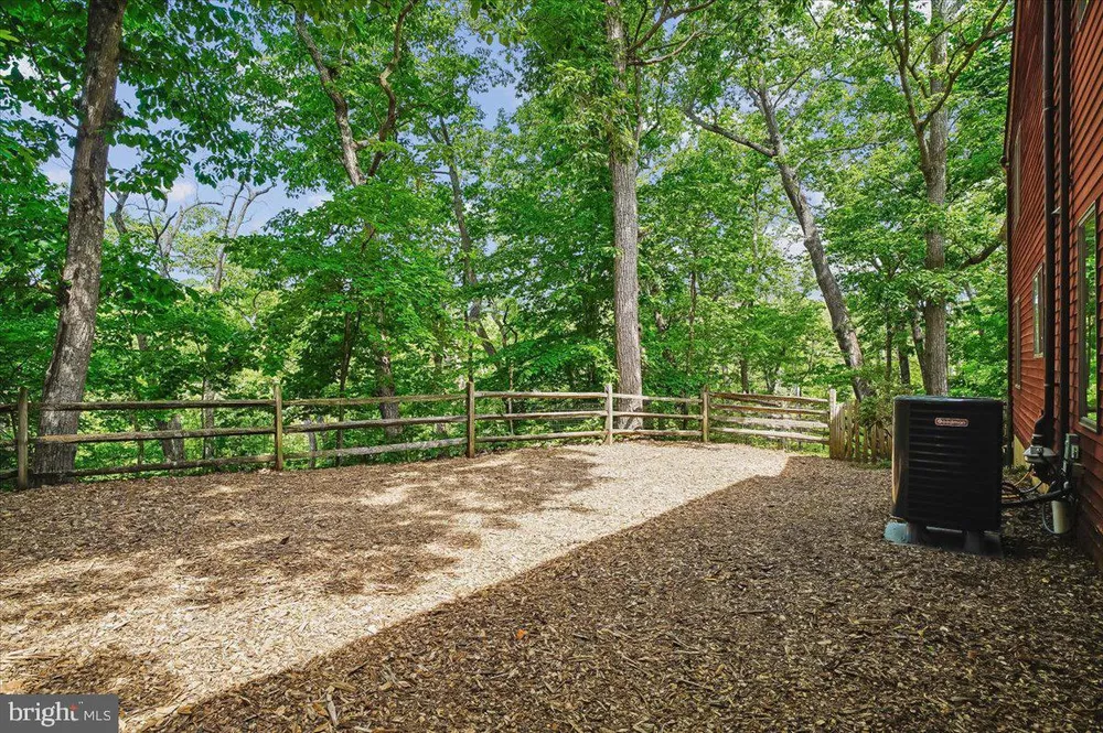 120 Kingswood Rd, Annapolis, MD 21401