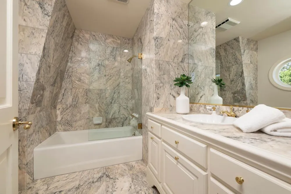 225 Tobin Clark Dr, Hillsborough, CA 94010