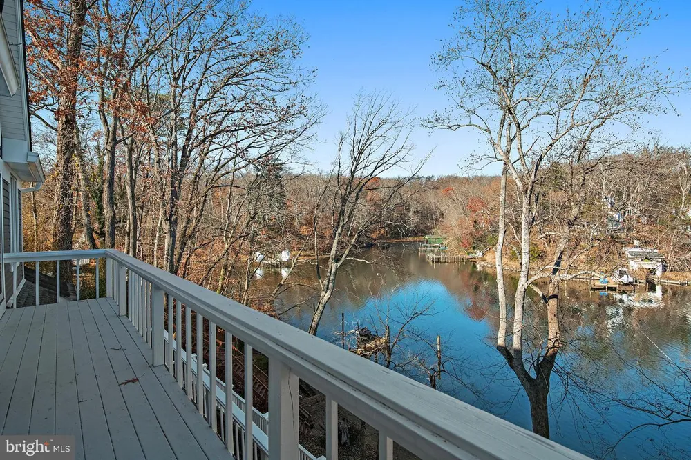 1812 Shore Dr, Annapolis, MD 21401