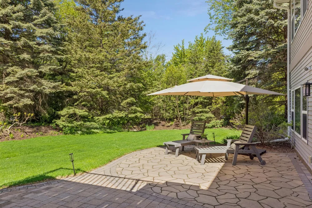 14 Beebe Ave, Mendota Heights, MN 55118