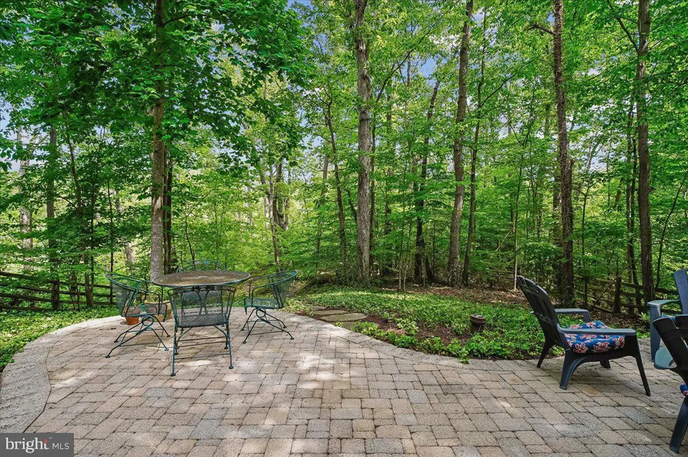 120 Kingswood Rd, Annapolis, MD 21401