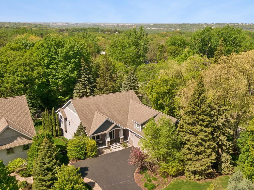 14 Beebe Ave, Mendota Heights, MN 55118