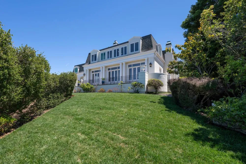 225 Tobin Clark Dr, Hillsborough, CA 94010