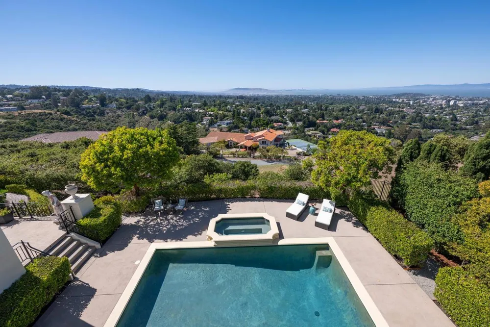 225 Tobin Clark Dr, Hillsborough, CA 94010