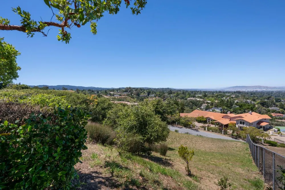 225 Tobin Clark Dr, Hillsborough, CA 94010