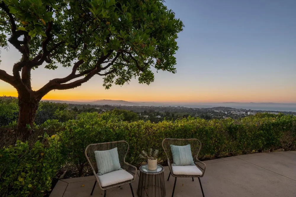 225 Tobin Clark Dr, Hillsborough, CA 94010