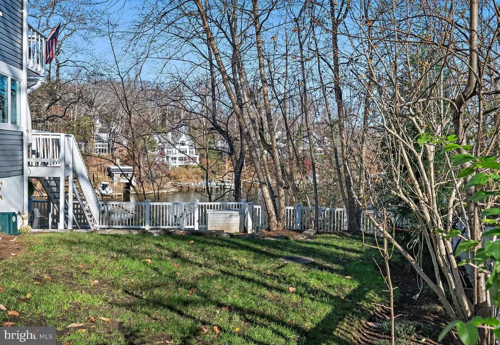 1812 Shore Dr, Annapolis, MD 21401