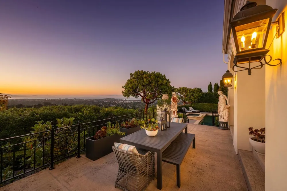 225 Tobin Clark Dr, Hillsborough, CA 94010