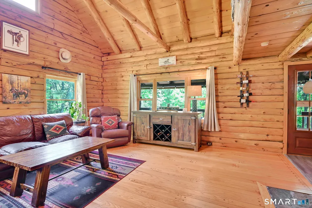 235 Middle Haddam Rd, East Hampton, CT 06424